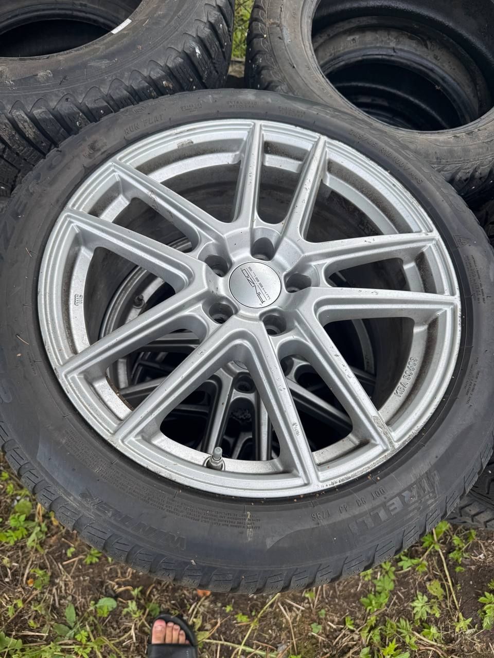 https://evgauto.ee/?product=225-45-r18-2